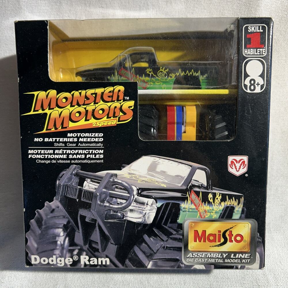 Maisto Monster Motors Dodge Ram "Heart Attack" die-cast metal model kit